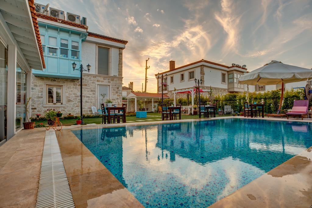 Bellapietra Hotel Alacati Exterior photo