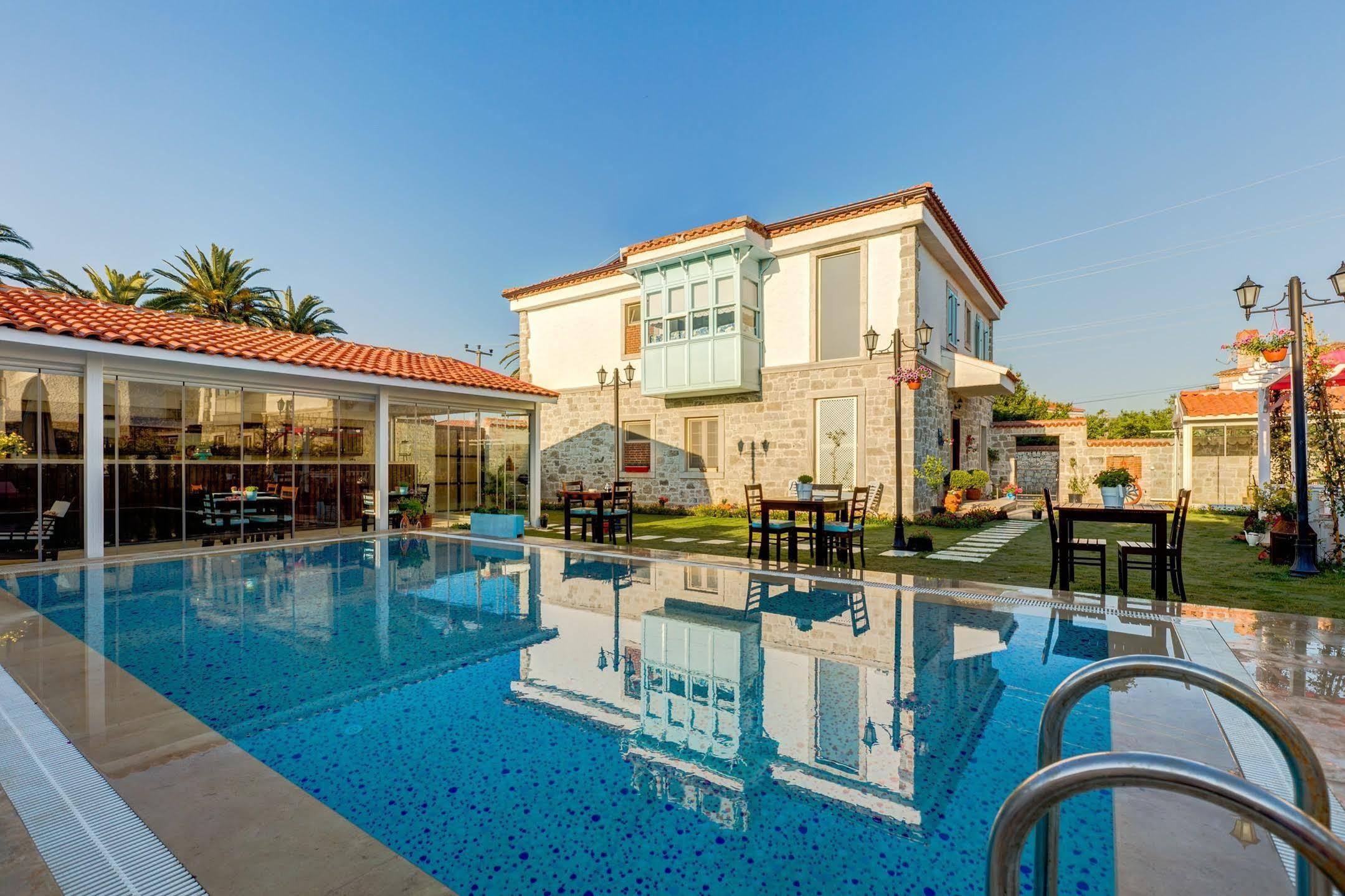 Bellapietra Hotel Alacati Exterior photo